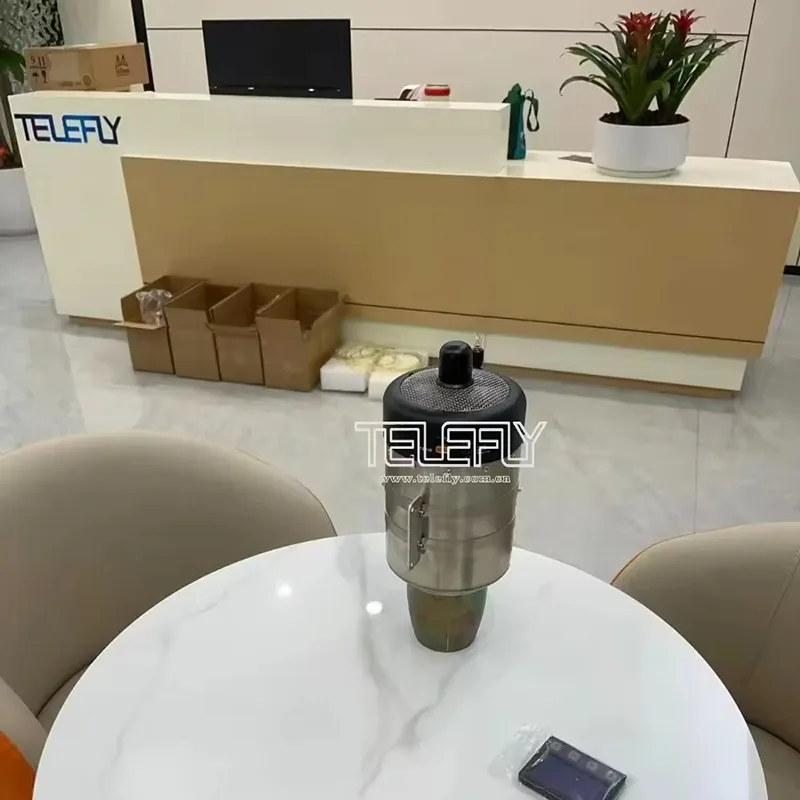 ターボジェットエンジン TF-TJ200